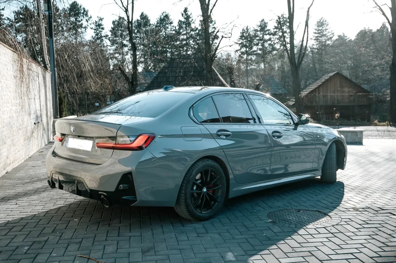 BMW 320 D xDrive, Model 2024, 190CP, 37.000 KM - 2024