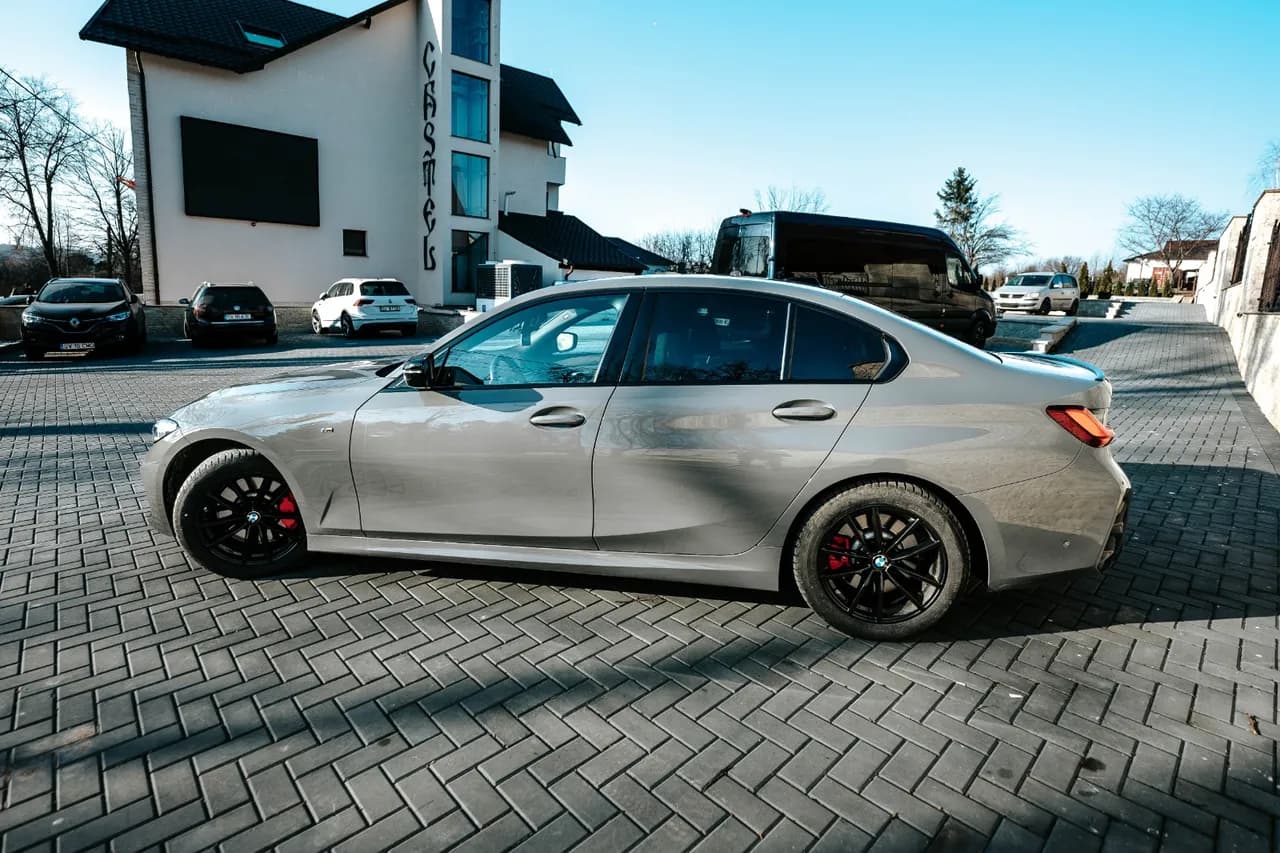 BMW 320 D xDrive, Model 2024, 190CP, 37.000 KM 3