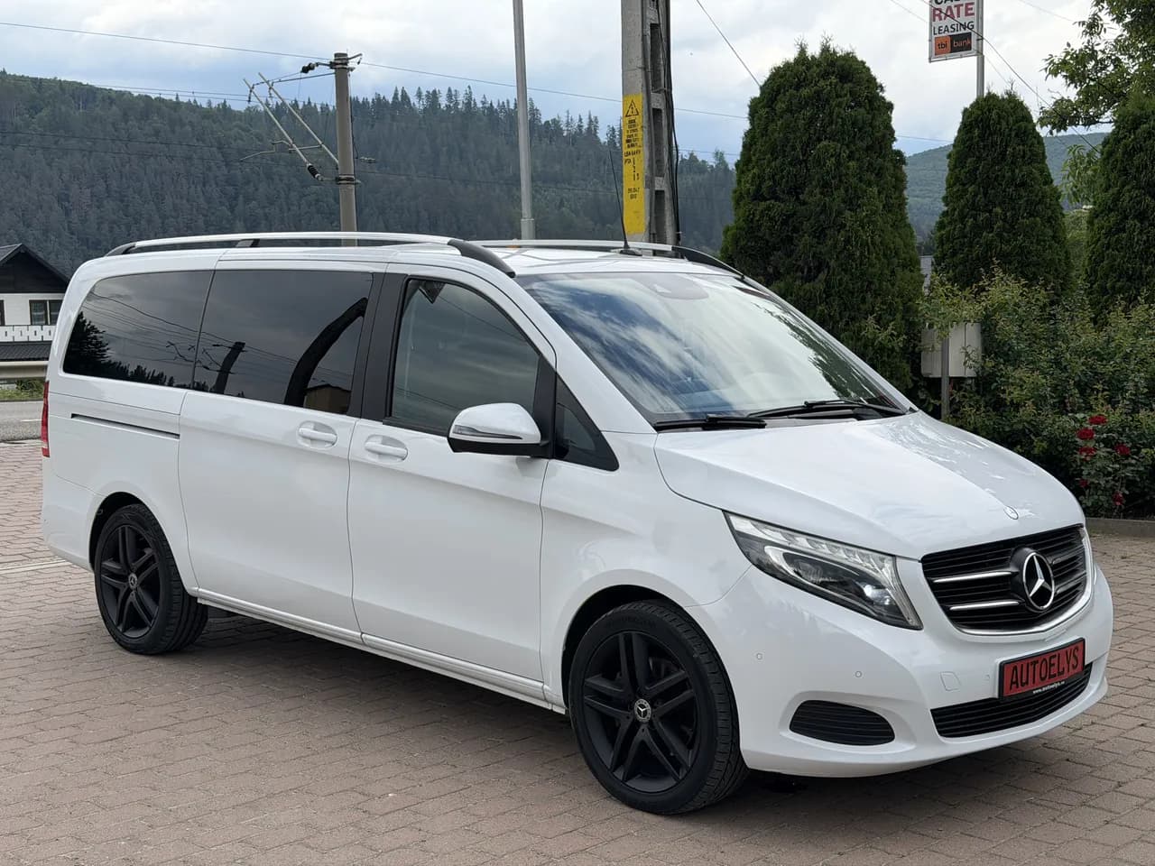 Mercedes-Benz V 250 (BlueTEC) d lang 4Matic 7G-TRONIC, Euro6, 190CP, 7 Locuri 5