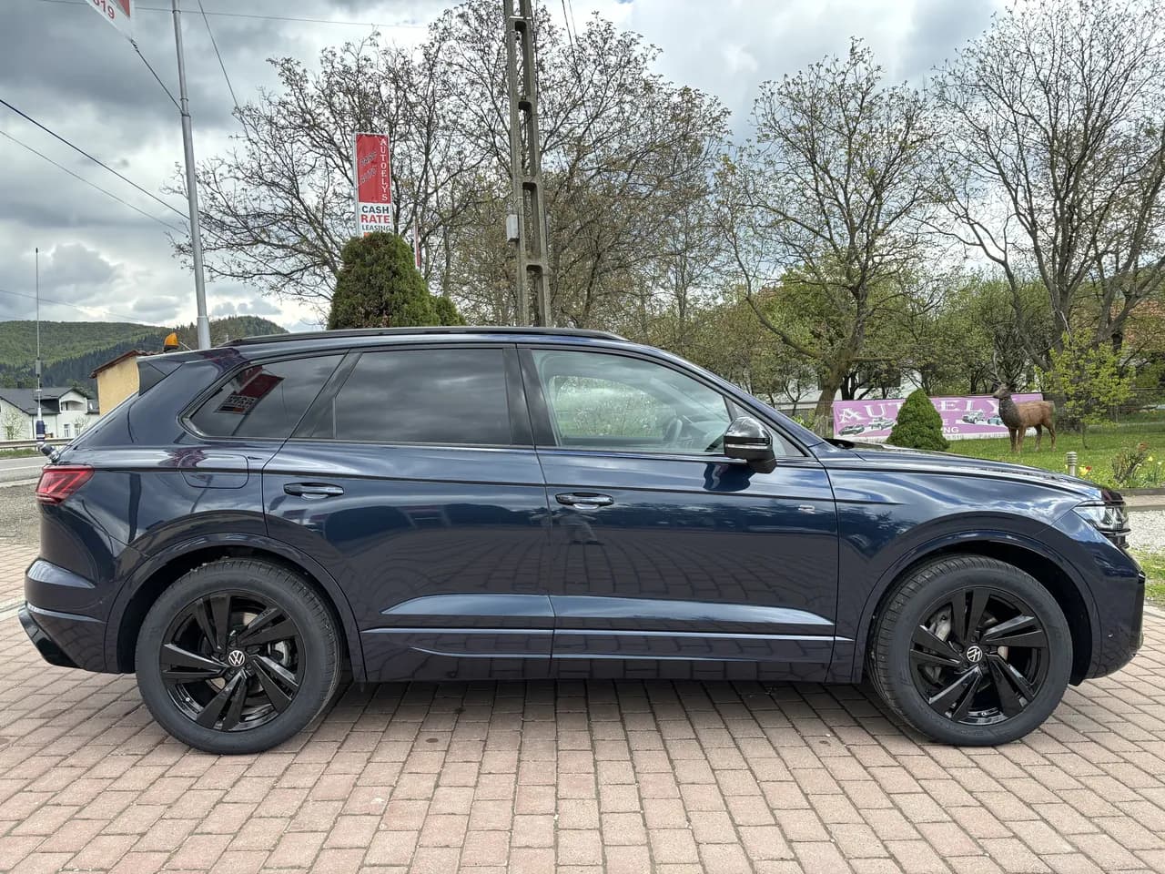 Volkswagen Touareg 3.0 V6 TDI 4Motion Elegance, R-Line 8